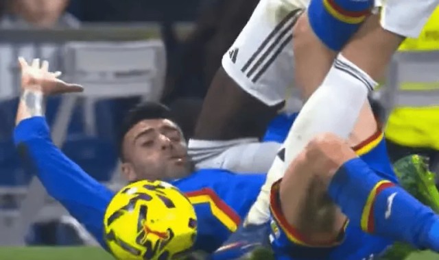 前西甲裁判：吕迪格对迭戈-里科属暴力行为，应被红牌罚下